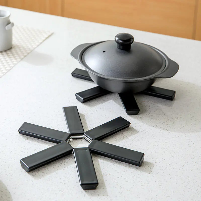 Foldable Heat-Resistant Pot Mat